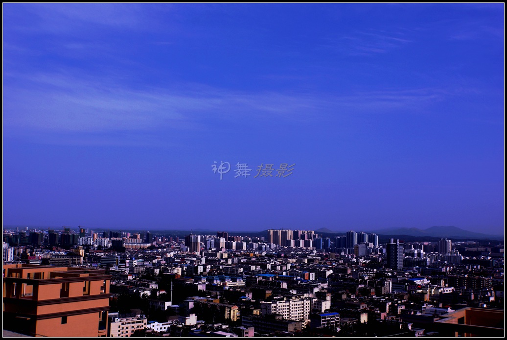 DSC05103_.jpg