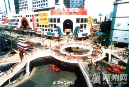 武汉江汉路天桥