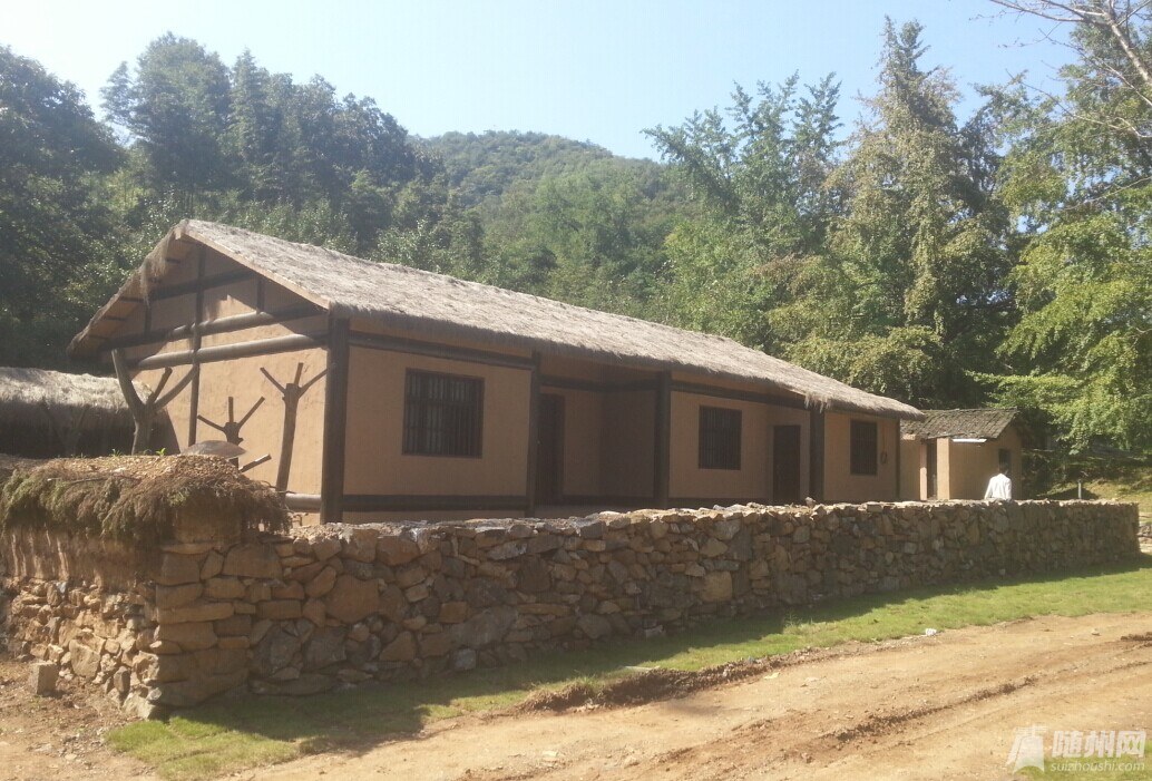 小木屋.jpg