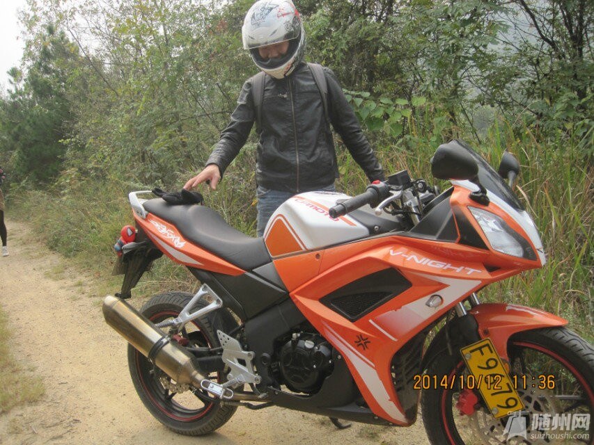 QQ图片20141027195218.jpg