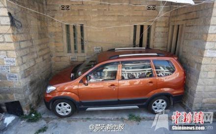 “神一样的停车”