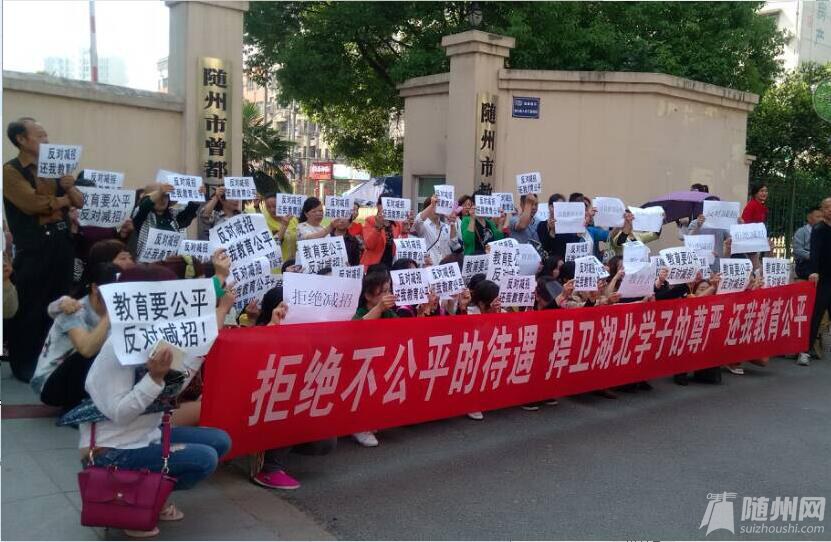 上图