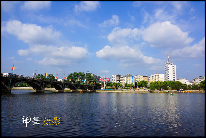 DSC03458_.jpg