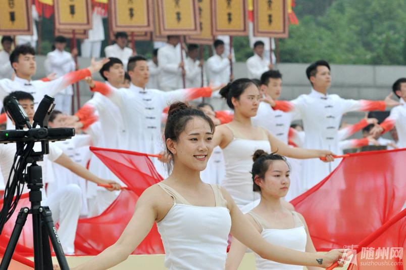 24绪Ѱձ.jpg