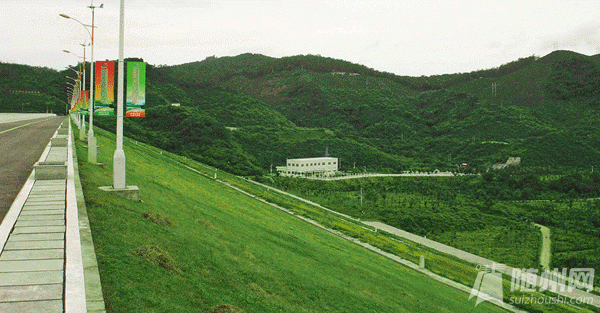 201605121463059414392.gif