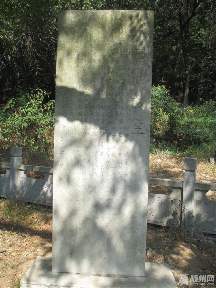 Ƭ 122.jpg