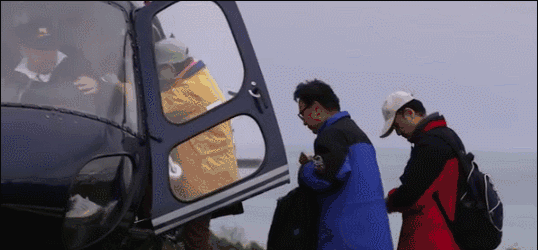 15f60968319a33faf46ef88e4aa15889.gif