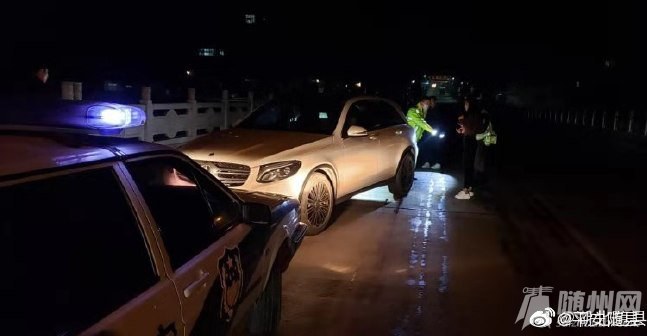 9c6b26ffgy1gpw1rs2qa2j20hz09cac1.jpg