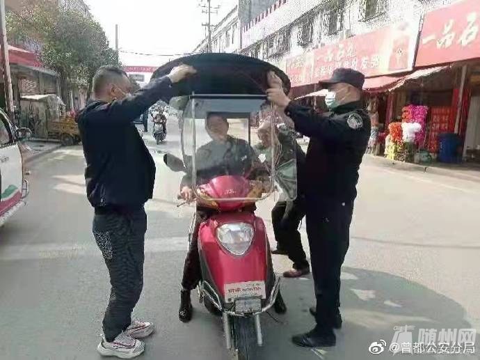 b0bf8fb5gy1h0duta5nuyj20m80gnmyn.jpg
